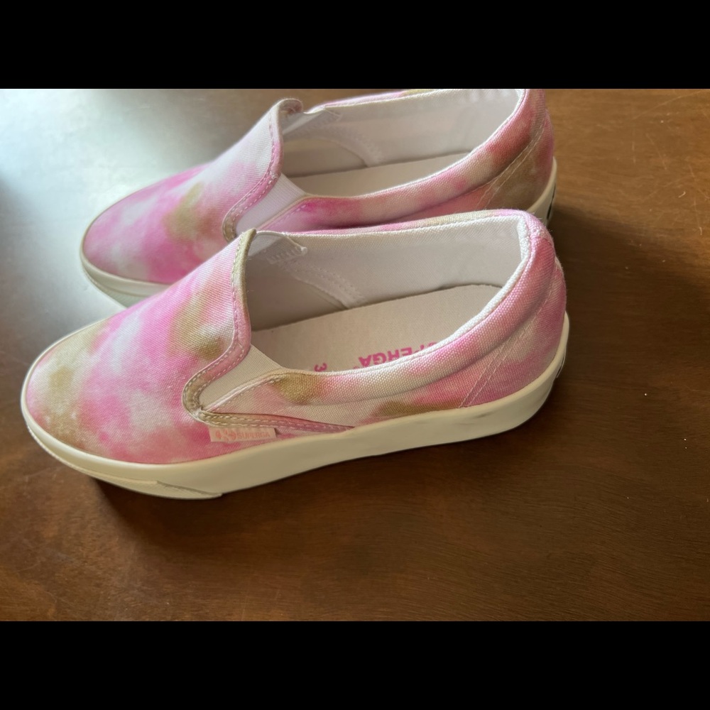 New Superga Size 38